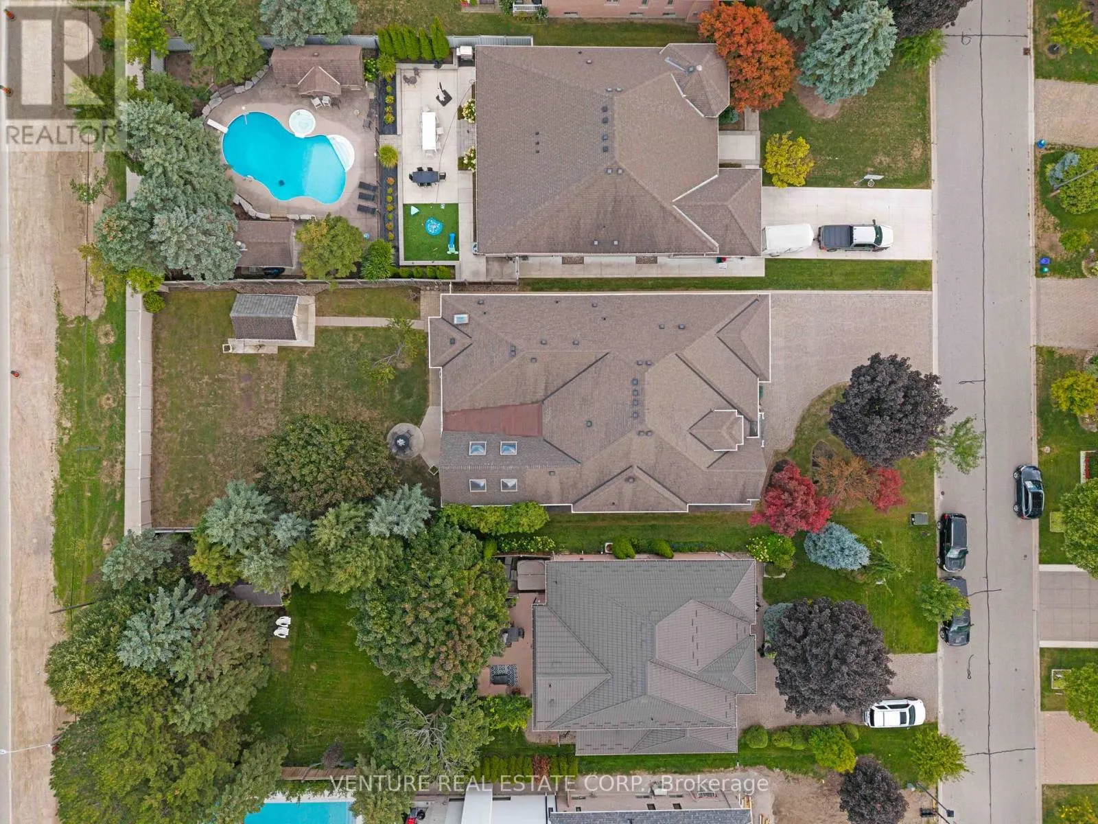 476 WESTRIDGE DRIVE