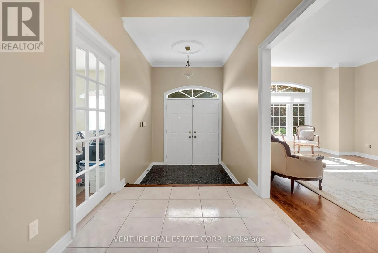 476 WESTRIDGE DRIVE