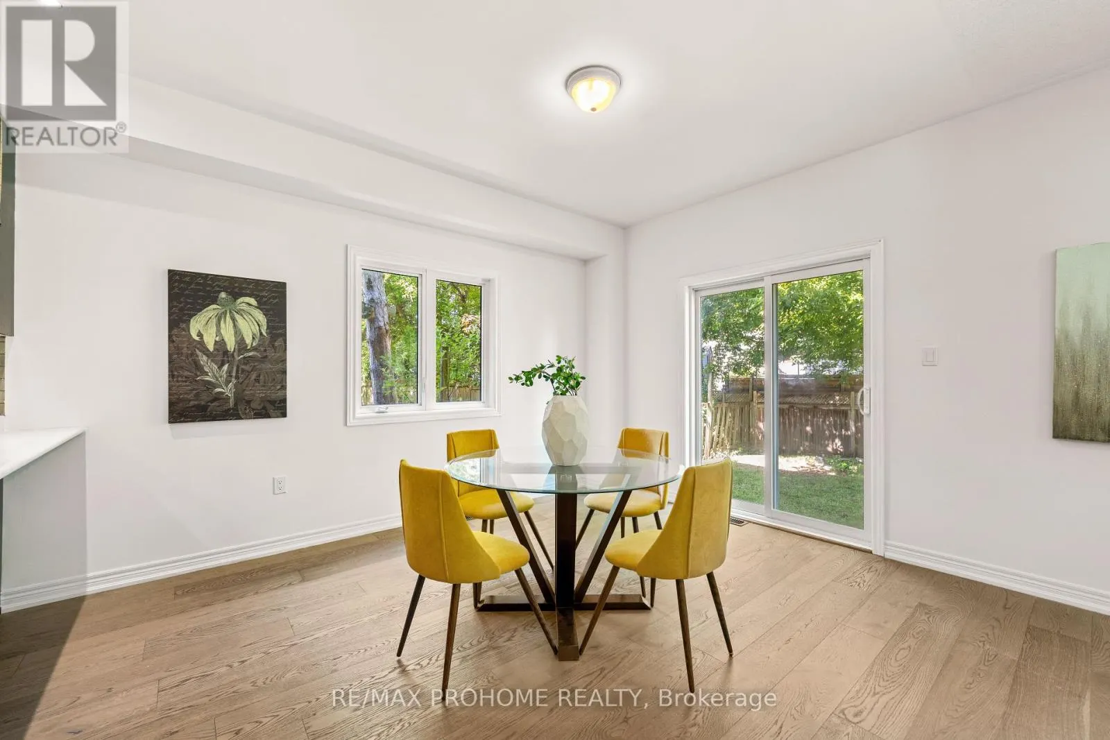 102 RIVEREDGE DRIVE