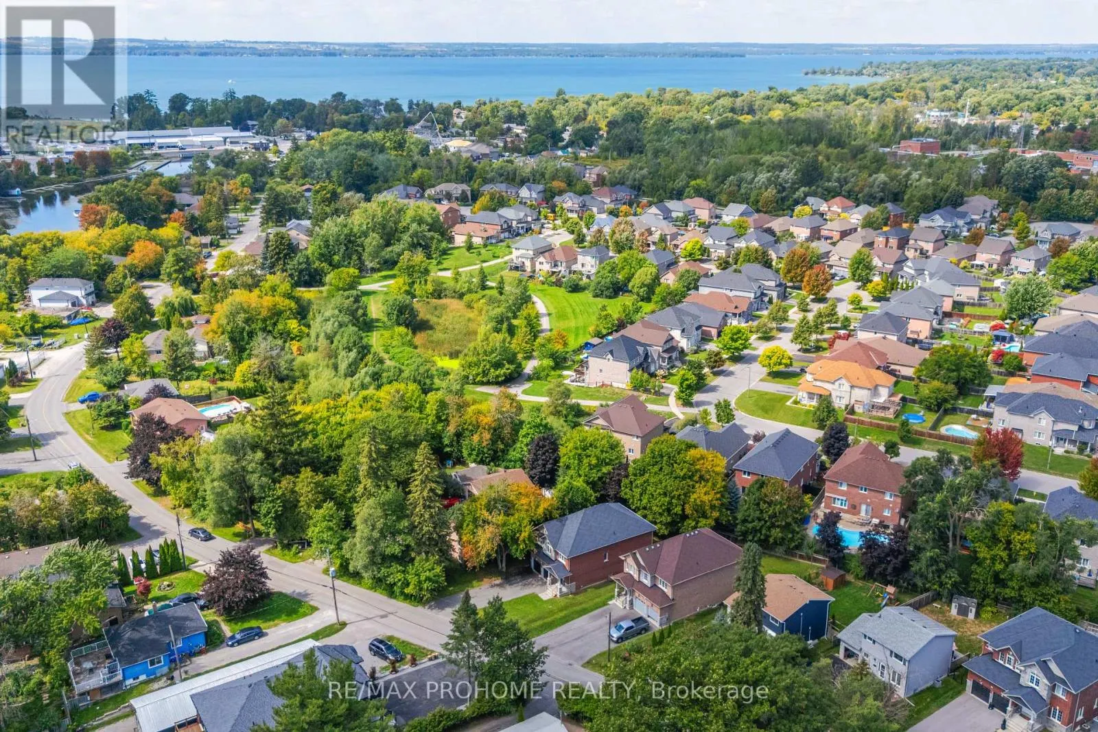 102 RIVEREDGE DRIVE