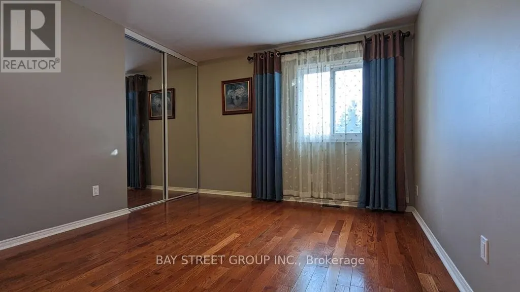 42 PICKETT CRESCENT