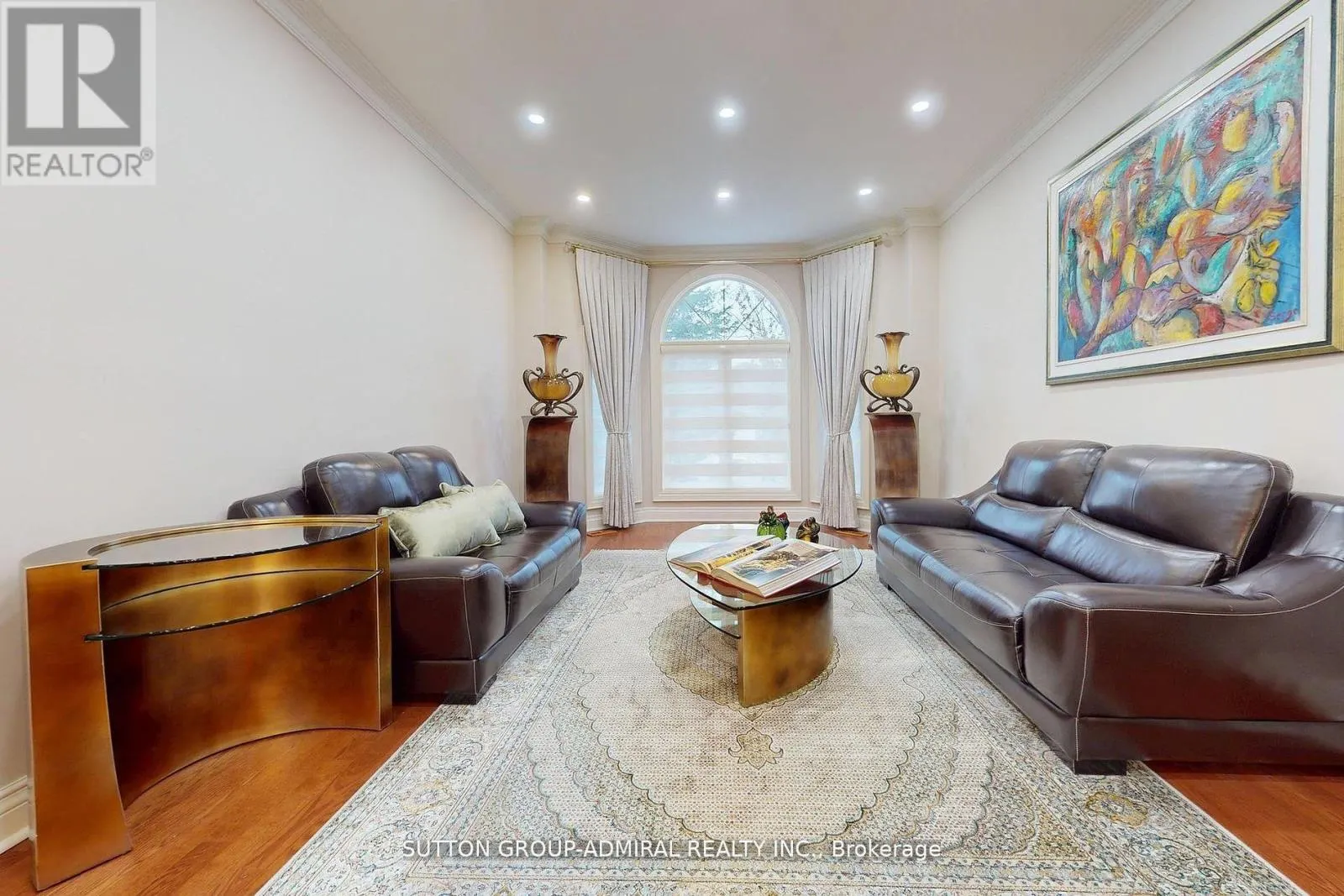 220 KING HIGH DRIVE