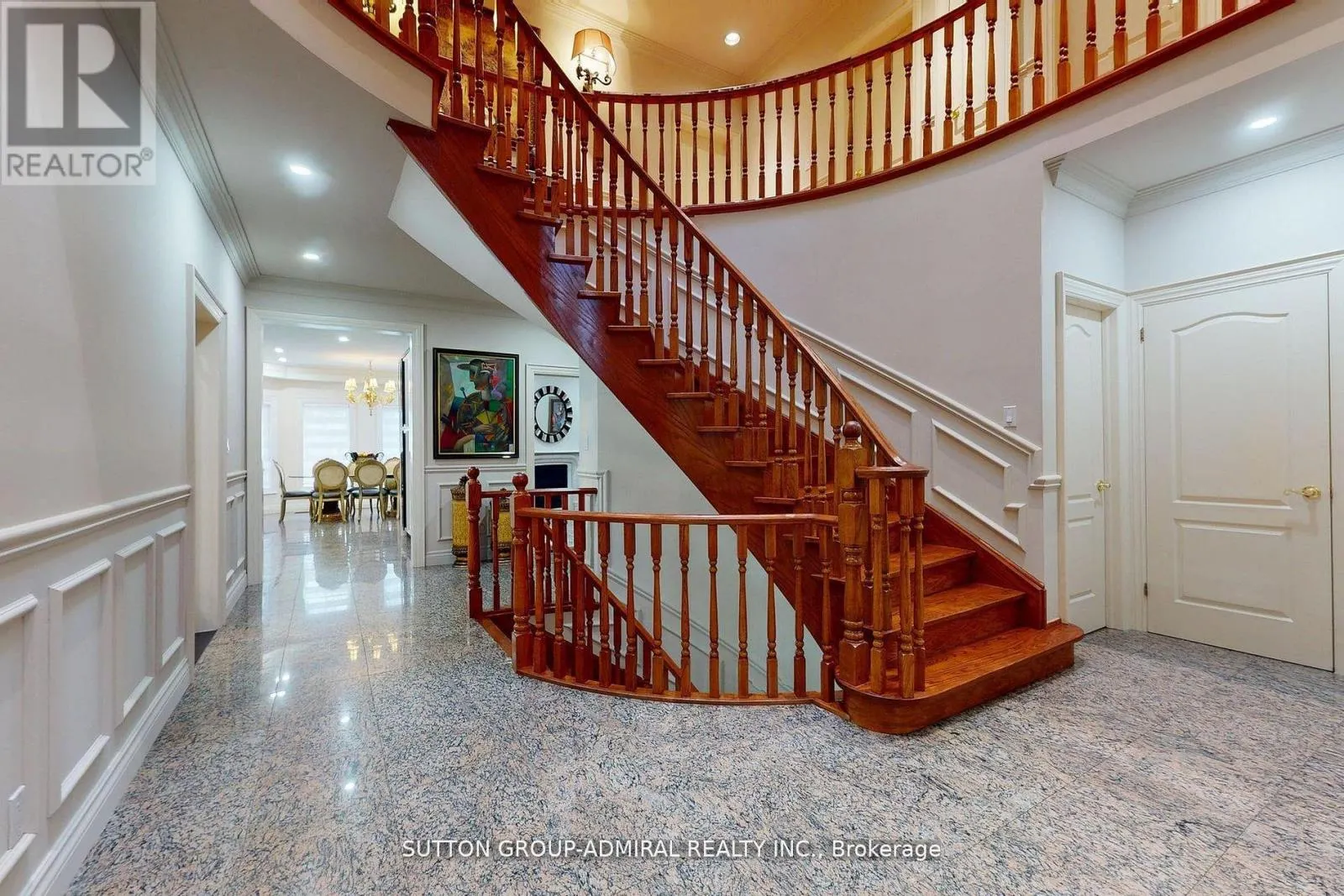 220 KING HIGH DRIVE