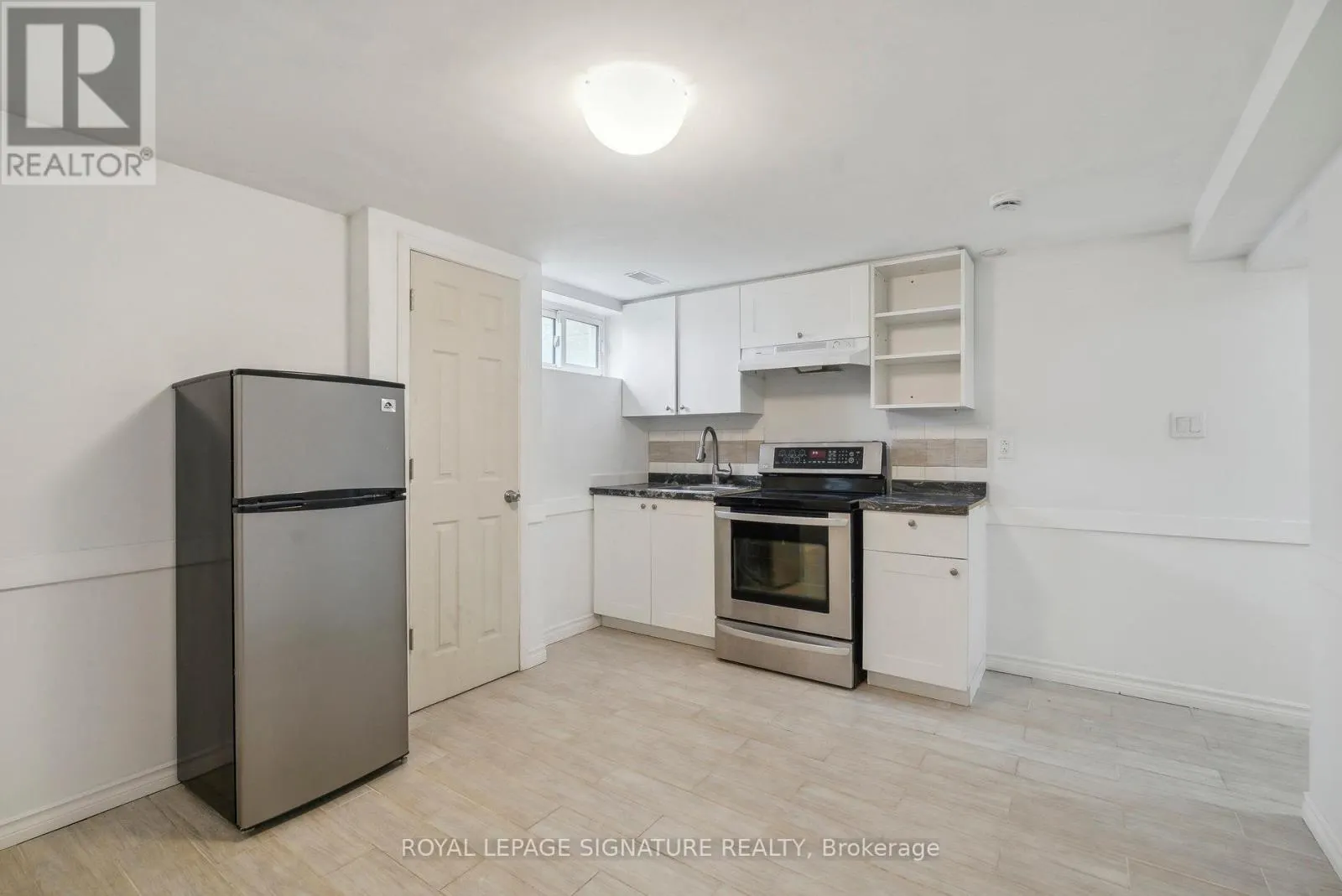 4290 YONGE STREET