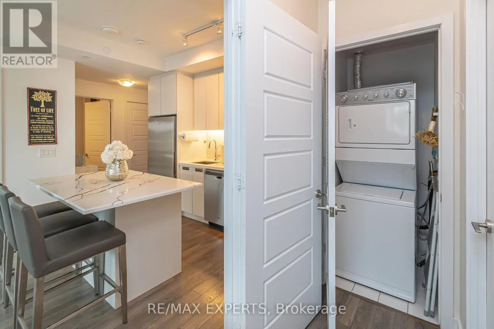 C315 - 301 SEA RAY AVENUE