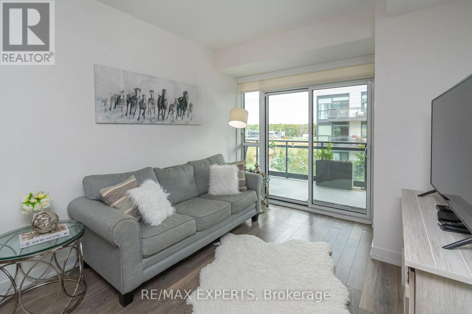 C315 - 301 SEA RAY AVENUE