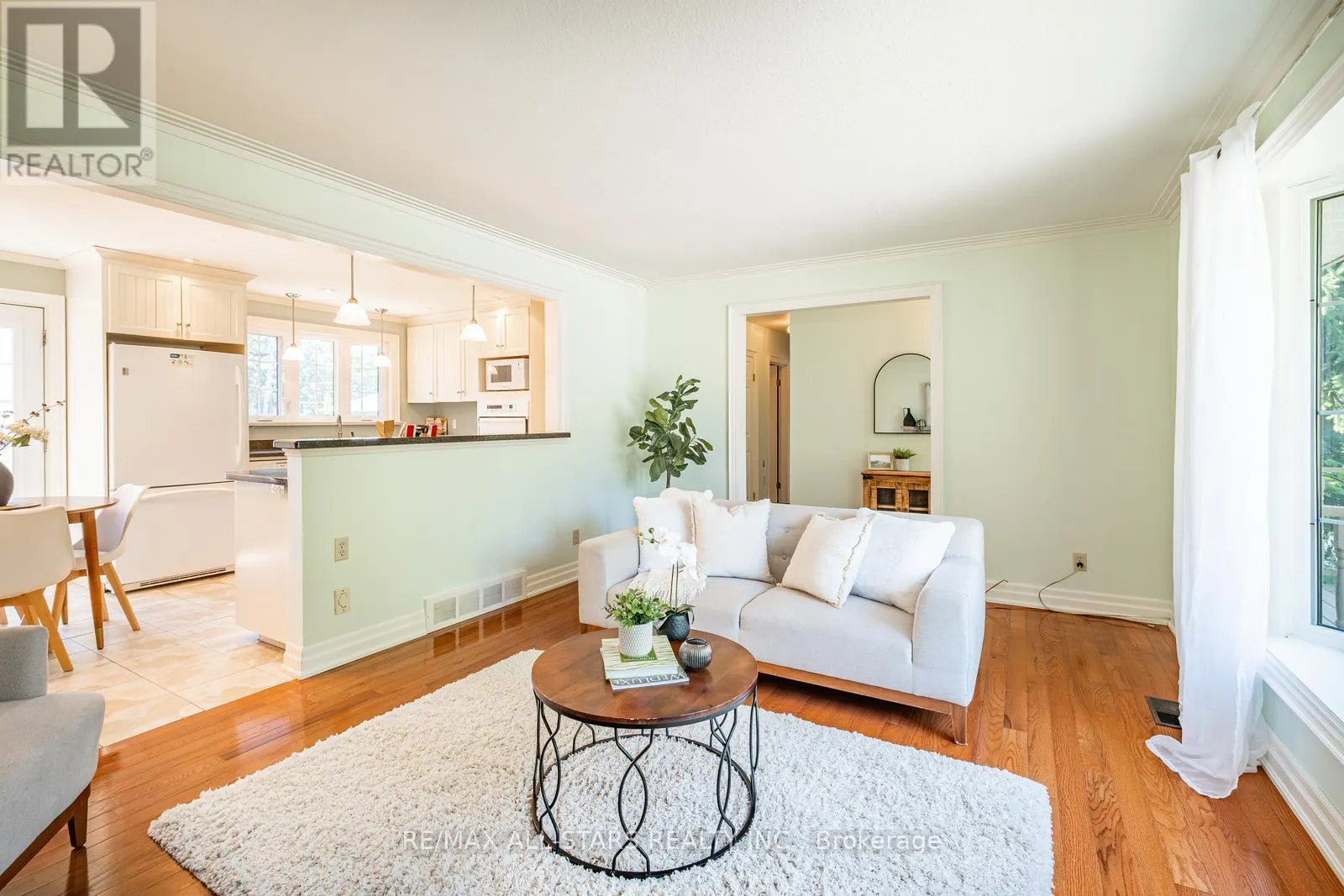 344 RUPERT AVENUE
