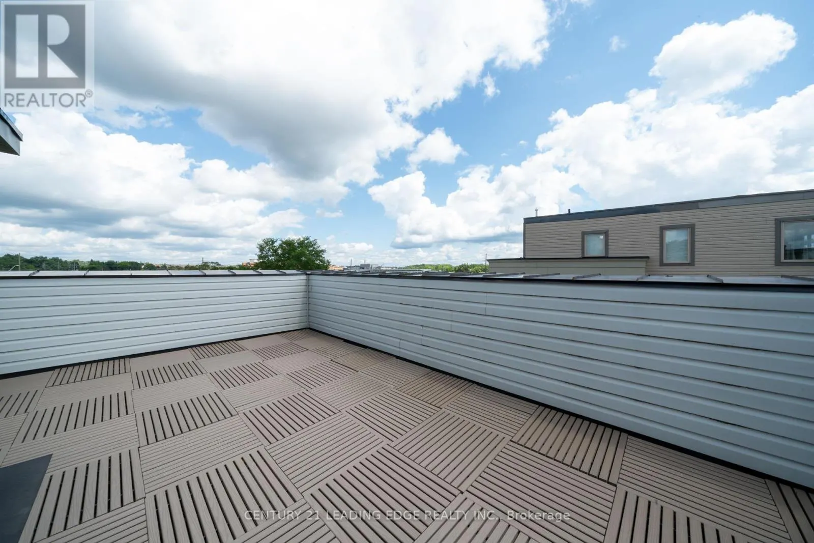132 - 2 DUNSHEATH WAY