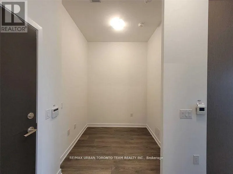 1815 - 10 HONEYCRISP CRESCENT