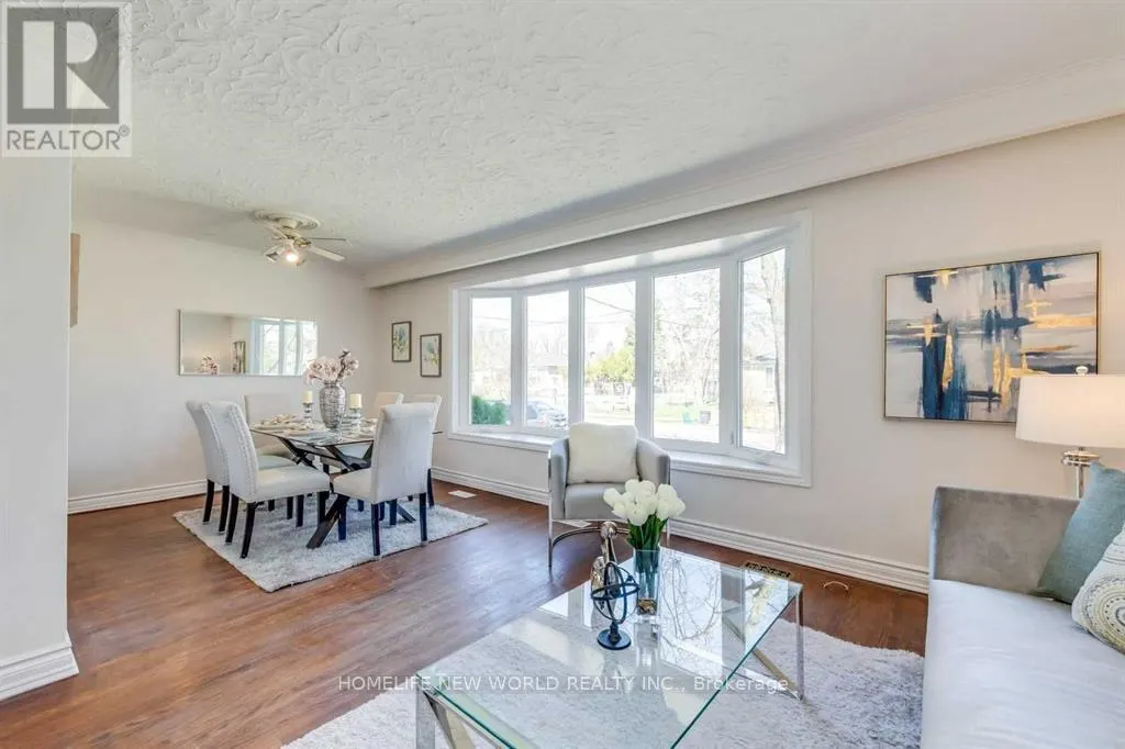 516 LYNETT CRESCENT