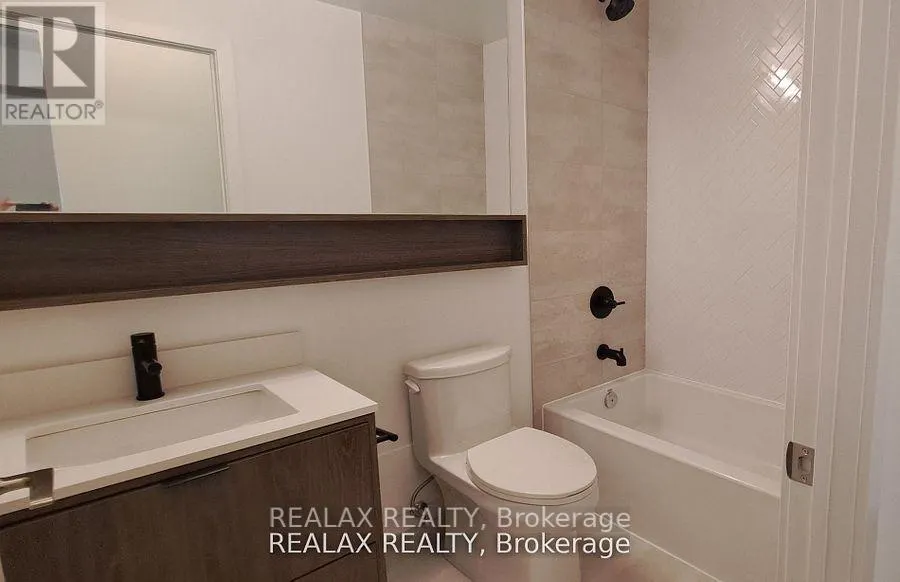206 - 8888 YONGE STREET