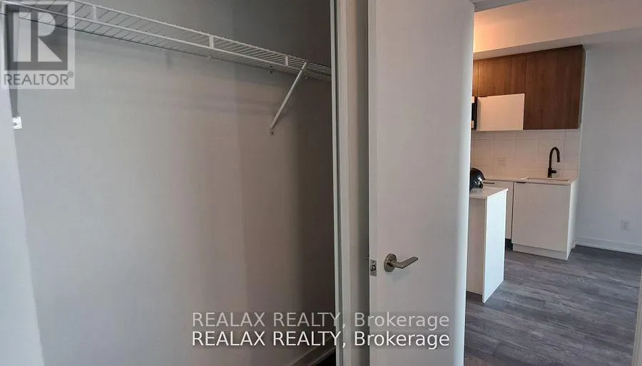 206 - 8888 YONGE STREET