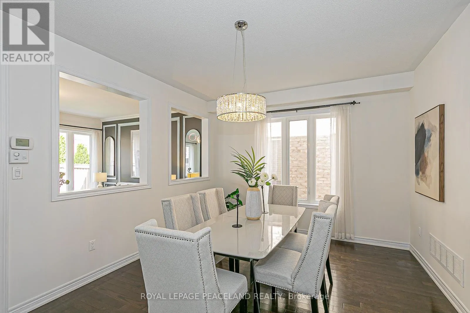 10 PAVLOVA CRESCENT