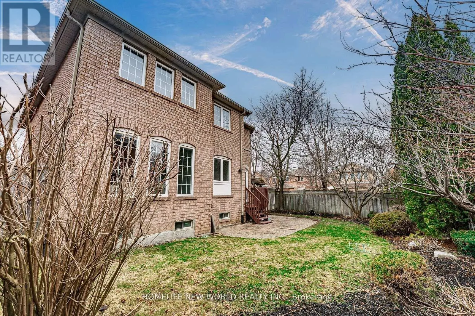 11 FORTUNE CRESCENT