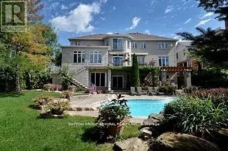46 HUMBERVIEW DRIVE
