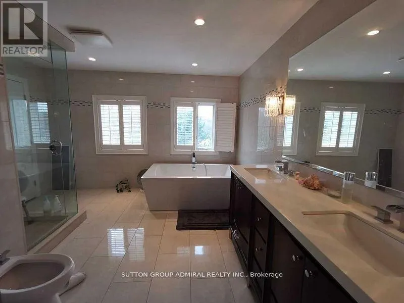 46 HUMBERVIEW DRIVE