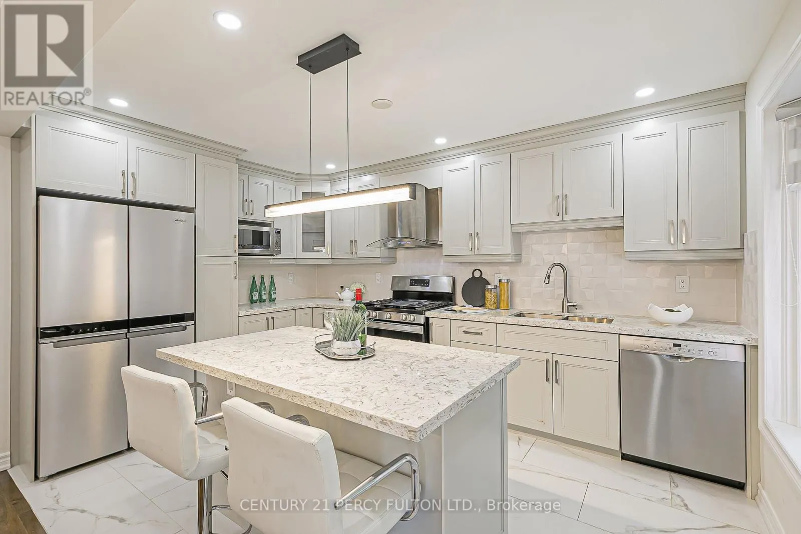85 HAVAGAL CRESCENT