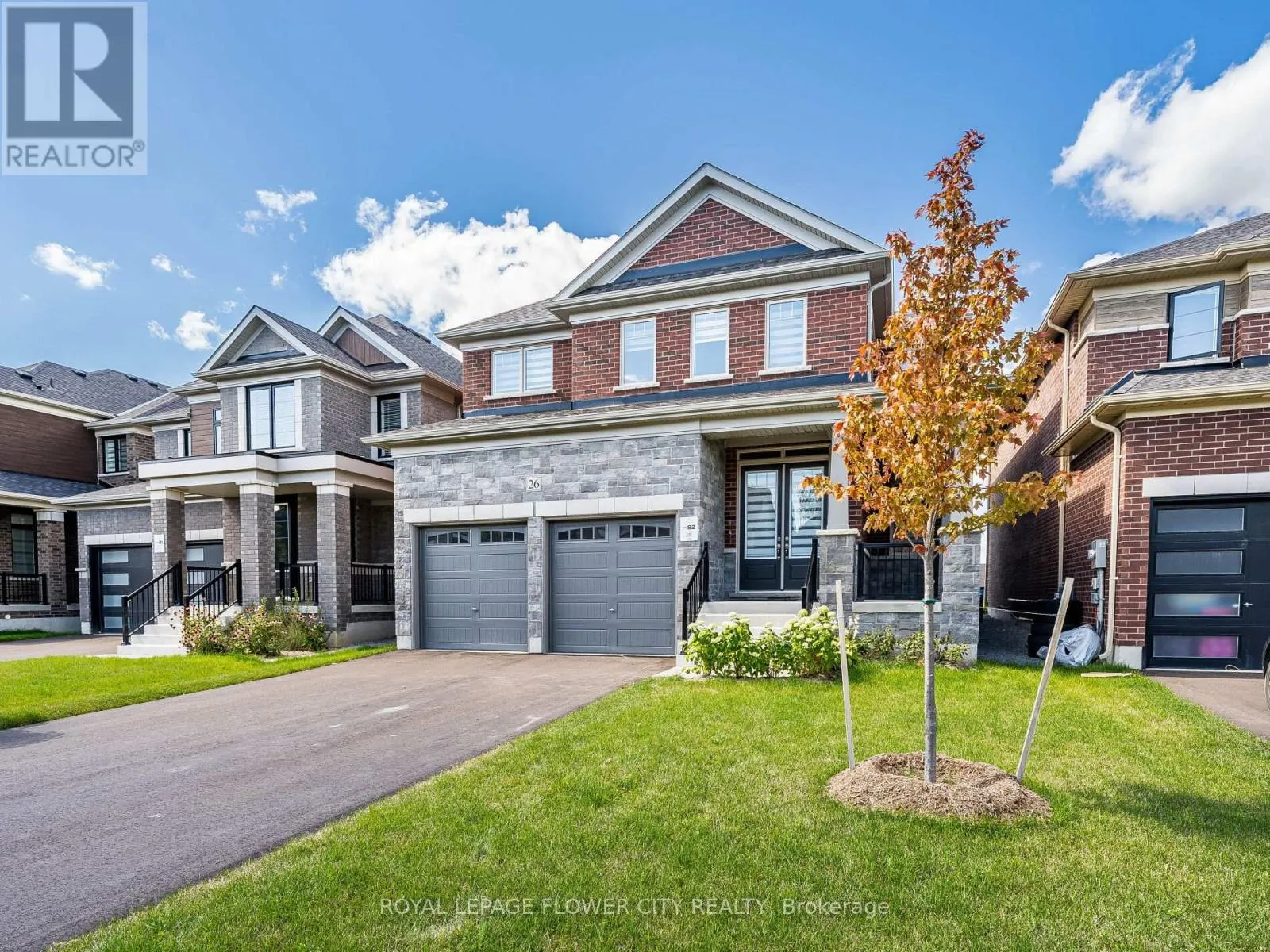 26 HUMMINGBIRD GROVE