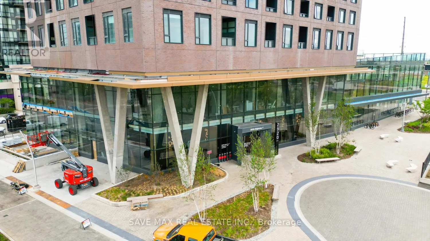 1508 - 2920 HIGHWAY 7 ROAD