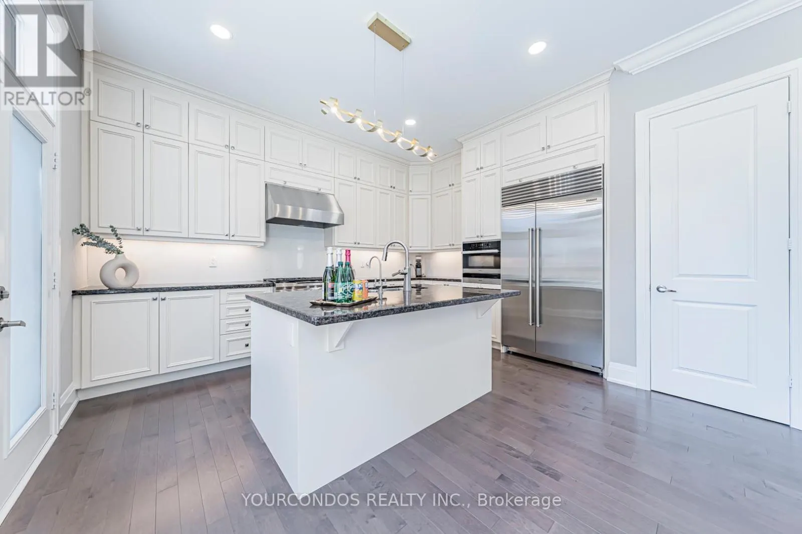 9 SEAGER STREET