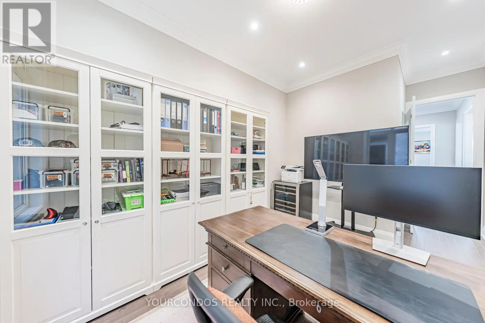 9 SEAGER STREET
