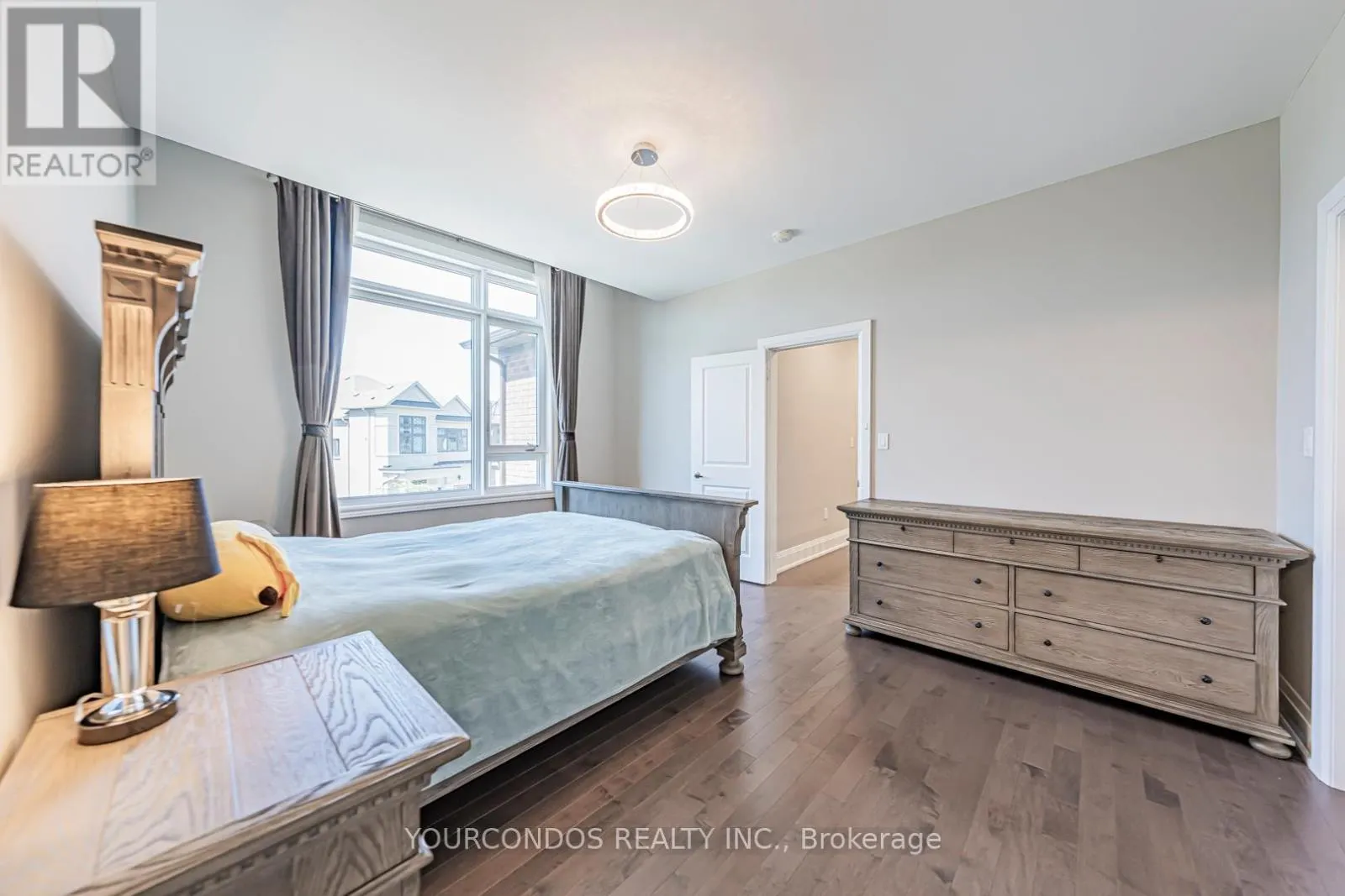 9 SEAGER STREET