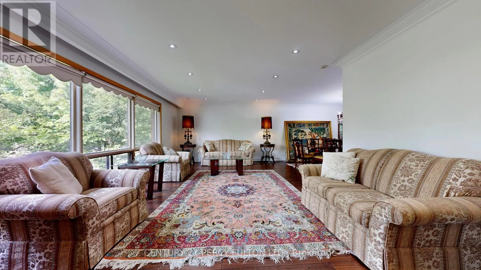 53 POINSETTA DRIVE