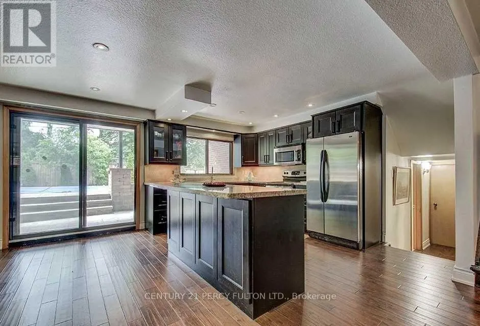 53 POINSETTA DRIVE