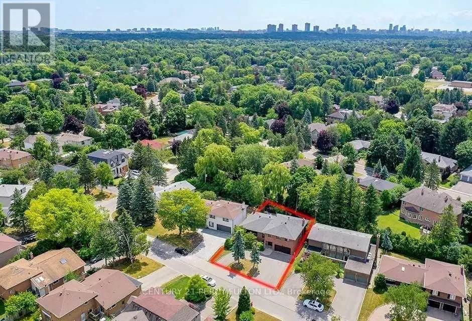 53 POINSETTA DRIVE