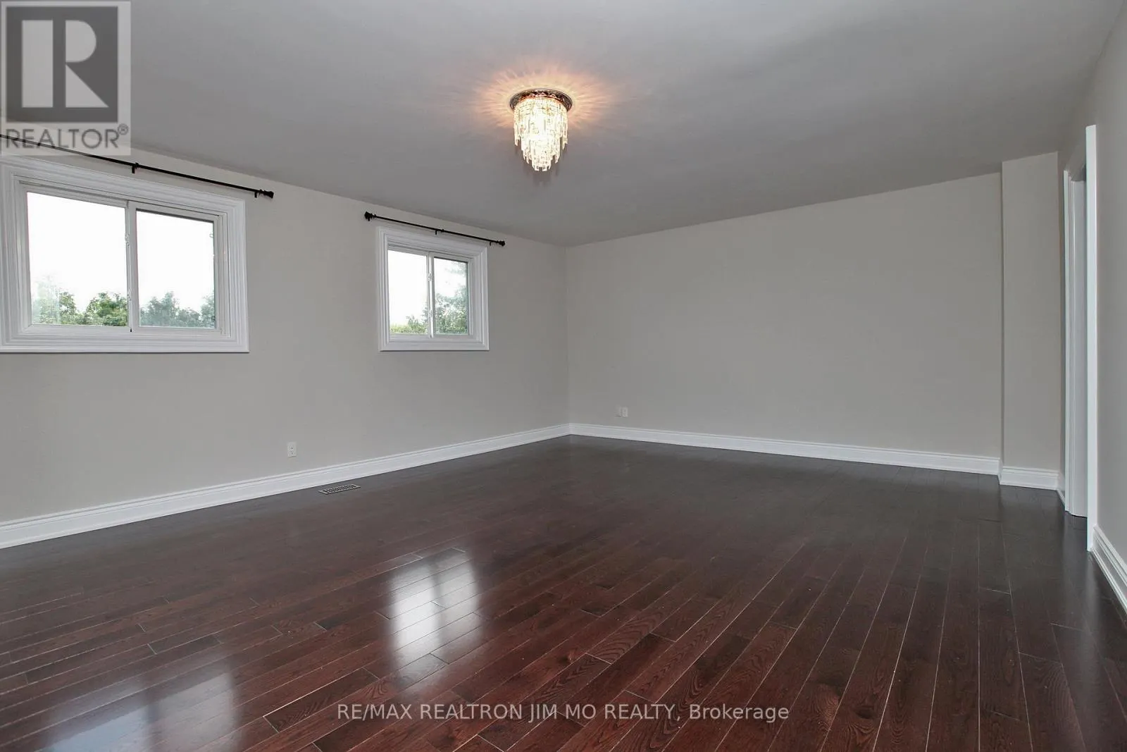 102 BRIARWOOD ROAD