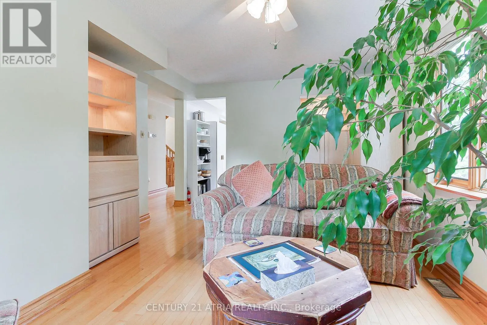 6 PENNY PLACE