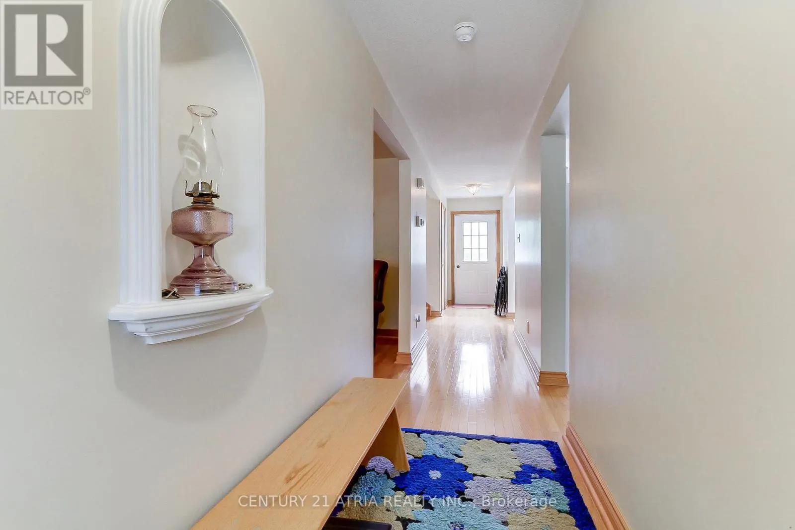 6 PENNY PLACE