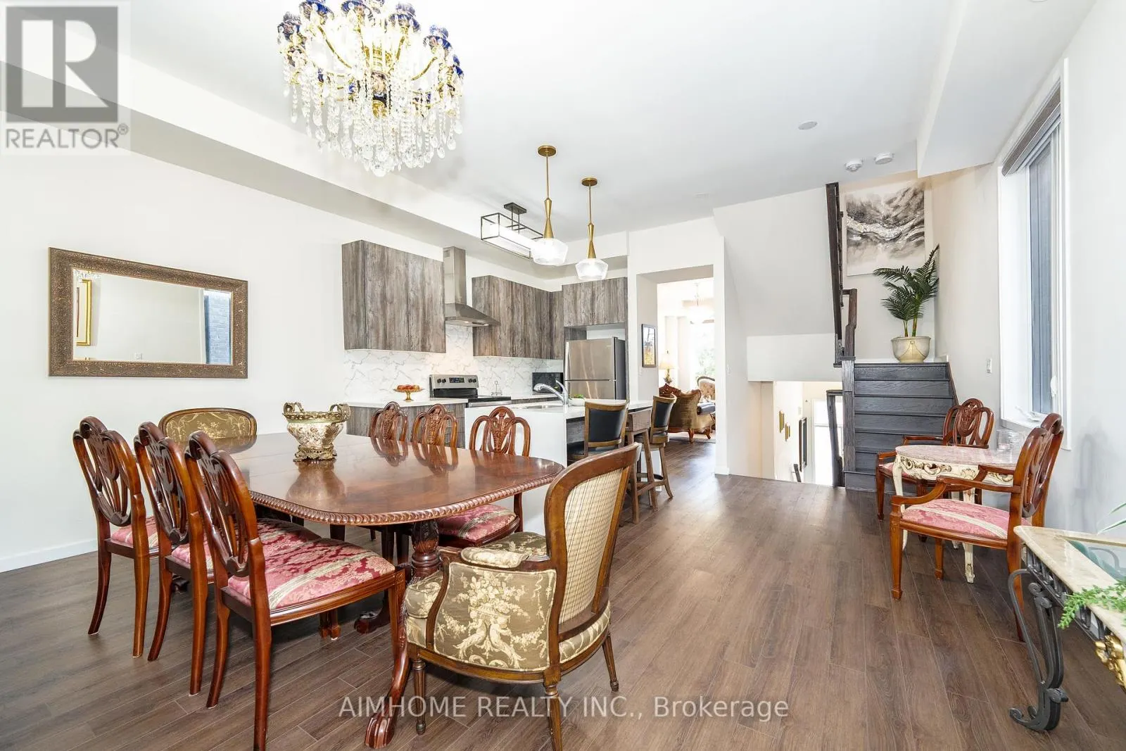 13 ARMILLO PLACE