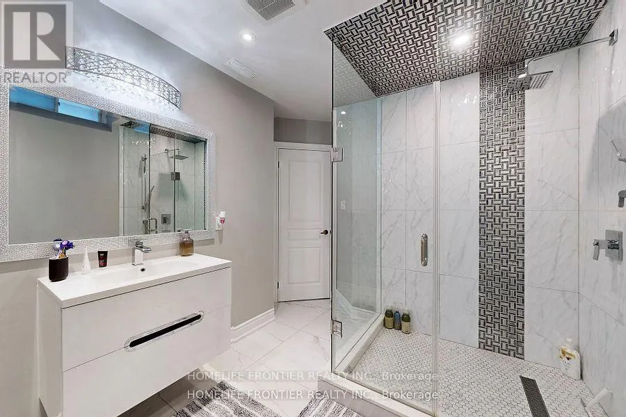 28 ROCK ELM COURT