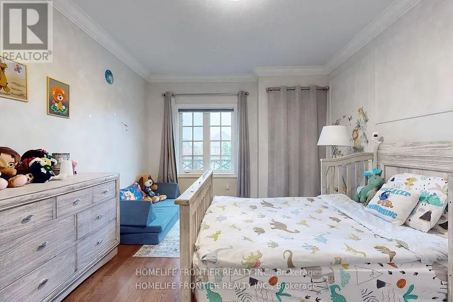 28 ROCK ELM COURT