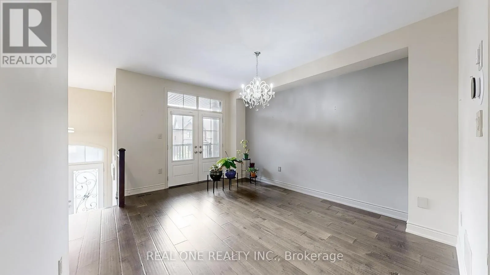 193 CRANBROOK CRESCENT