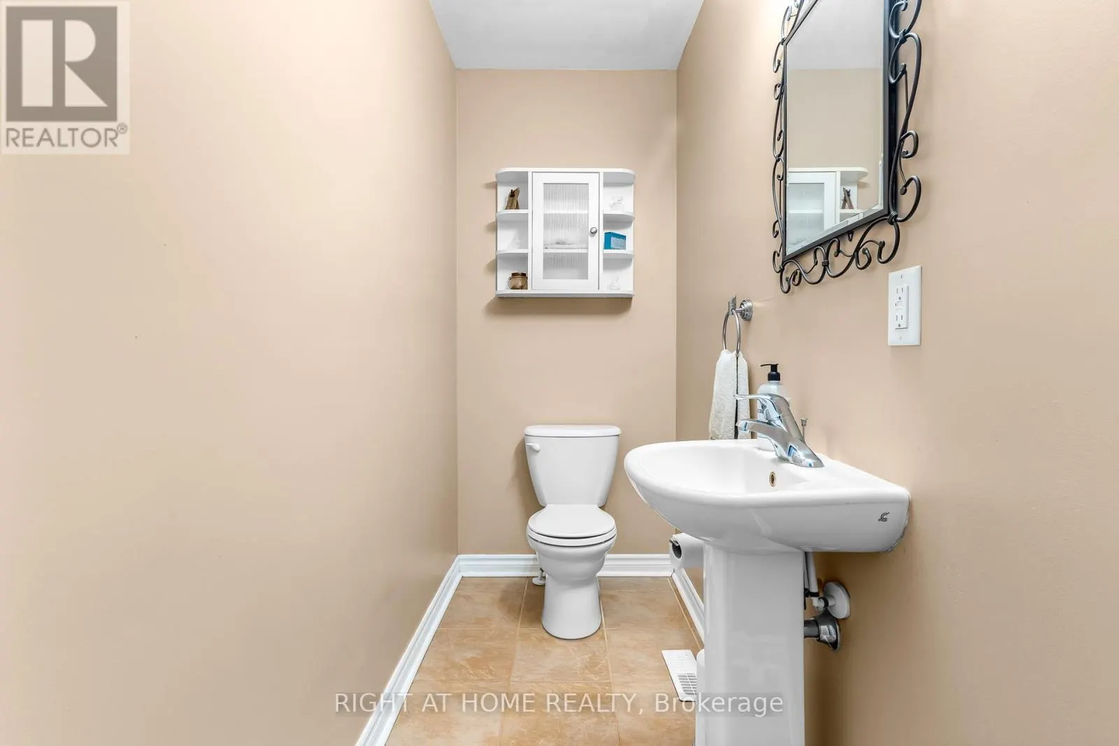 219 BANTING CRESCENT