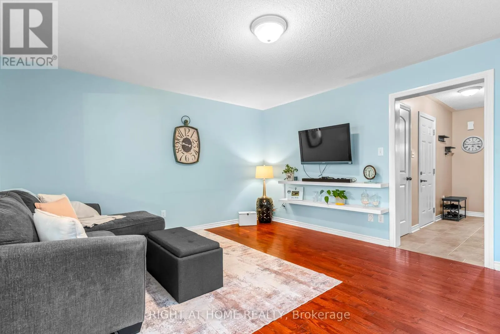 219 BANTING CRESCENT