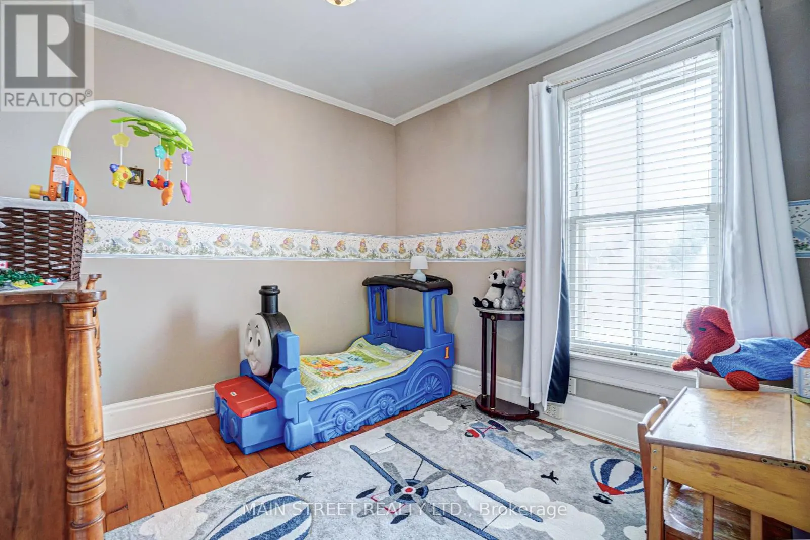219 SECOND STREET