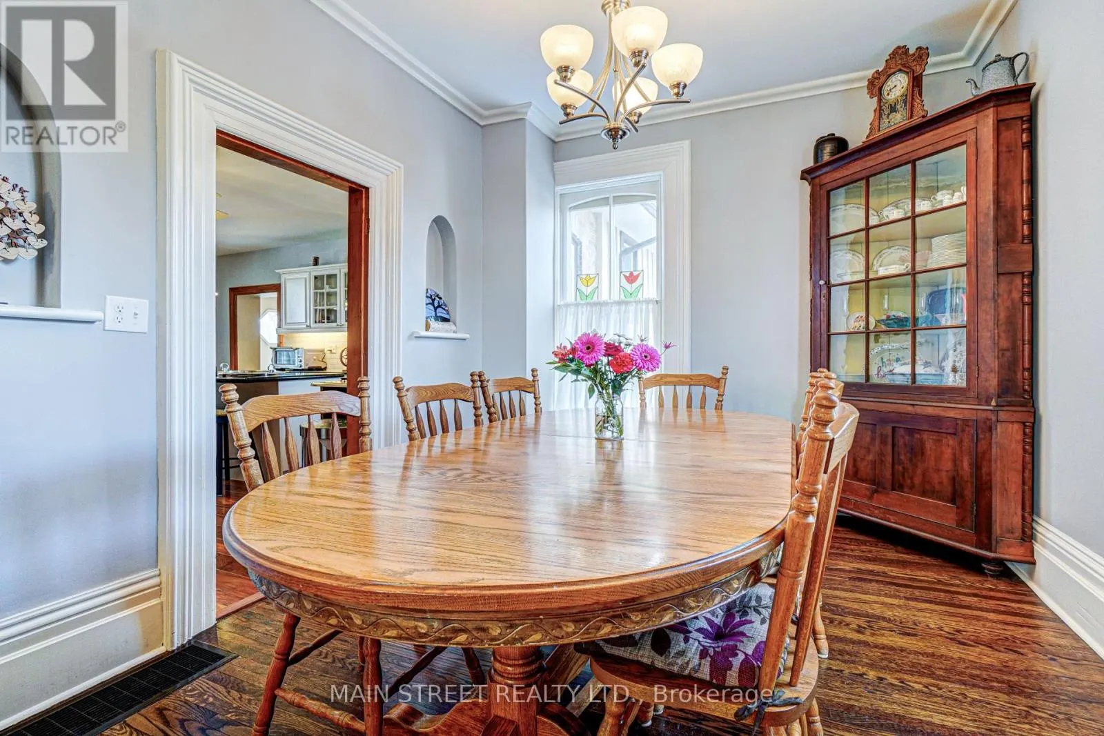 219 SECOND STREET