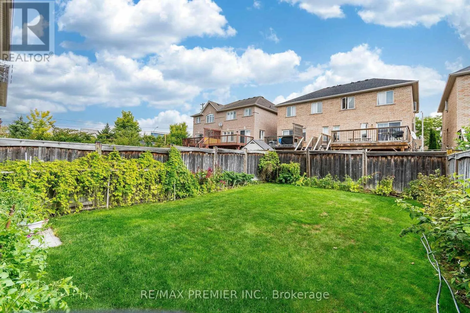 47 BARLI CRESCENT