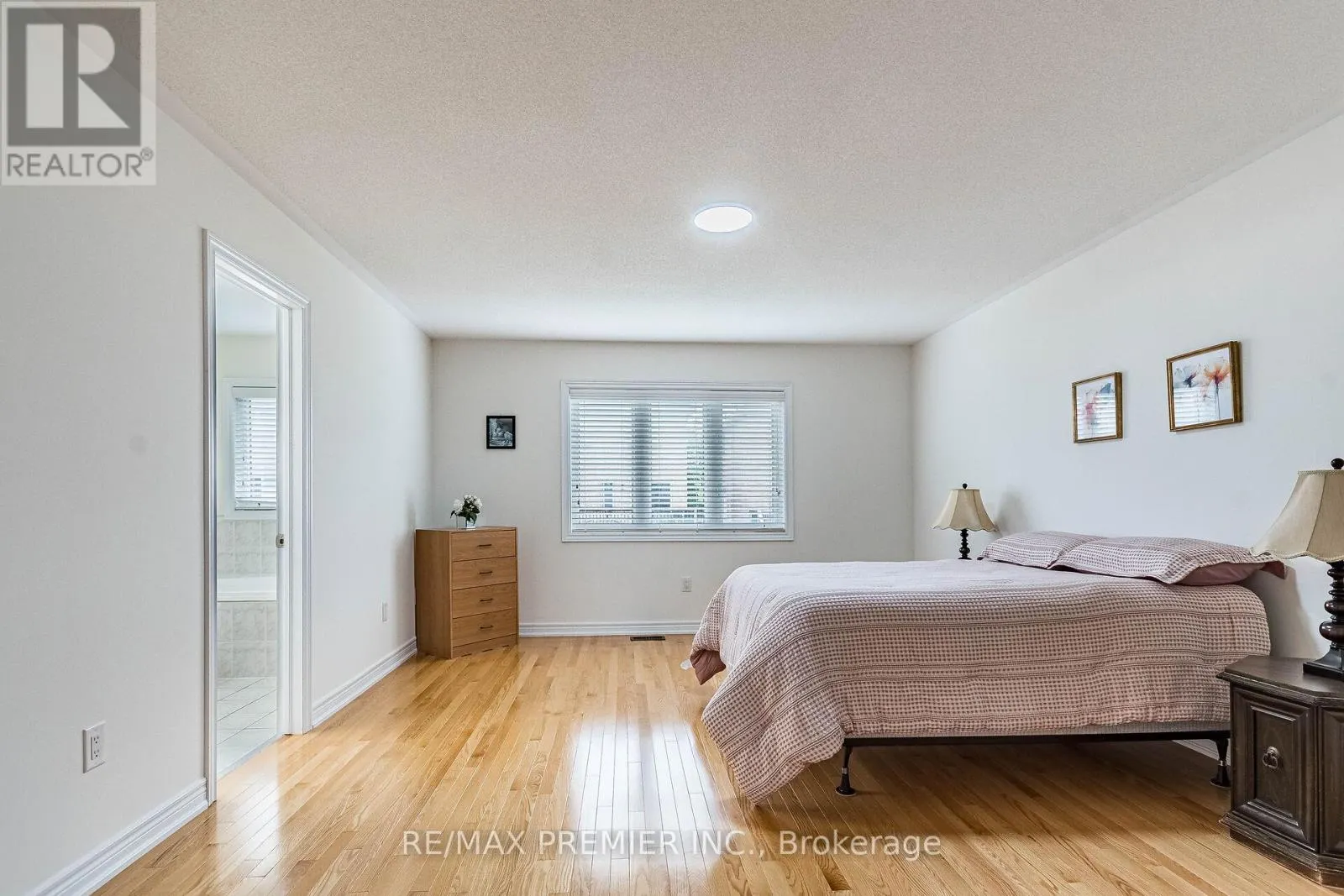 47 BARLI CRESCENT