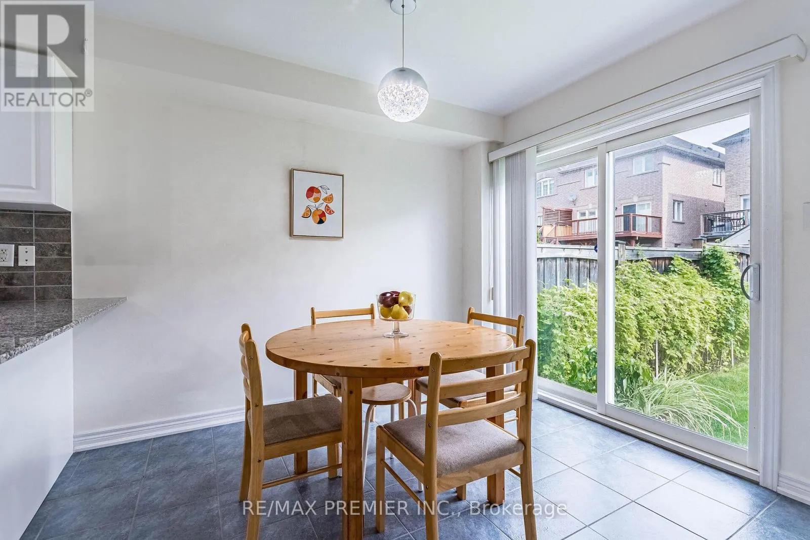 47 BARLI CRESCENT