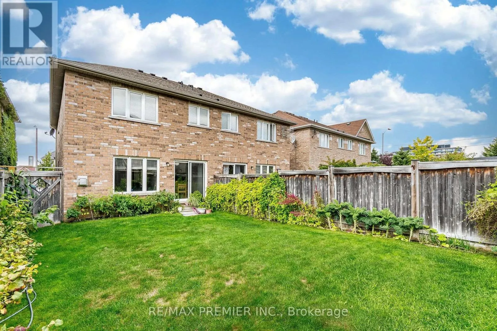 47 BARLI CRESCENT