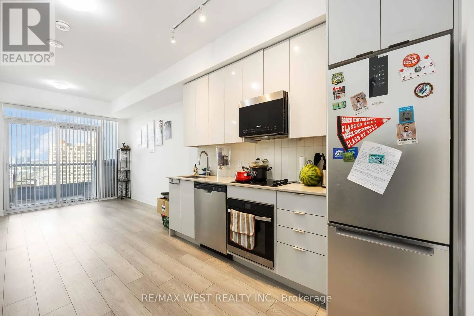 1225 - 498 CALDARI ROAD