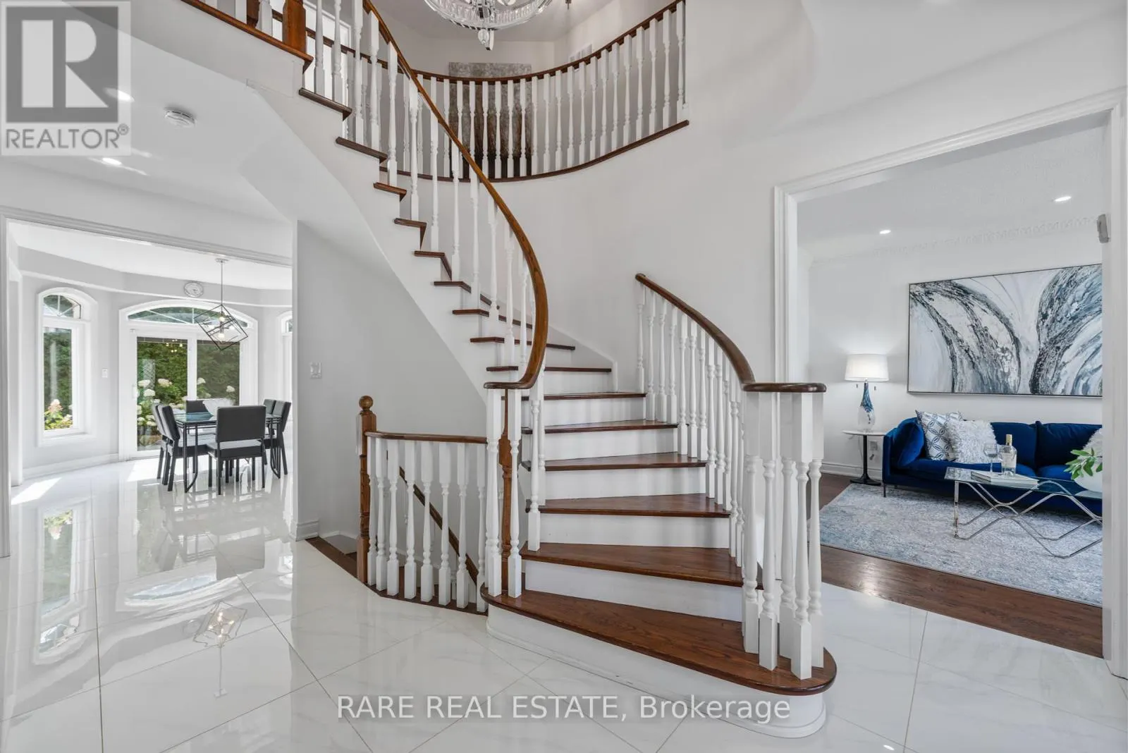 545 HIGHCLIFFE DRIVE
