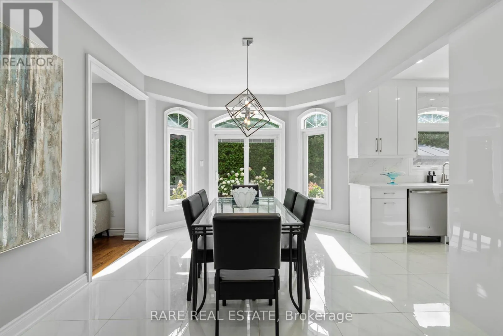 545 HIGHCLIFFE DRIVE