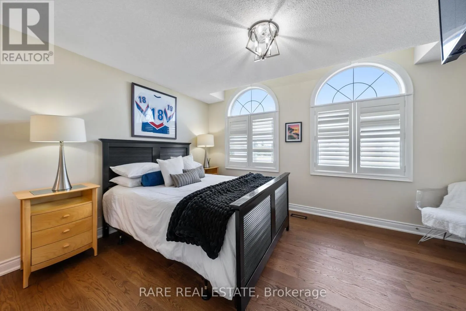 545 HIGHCLIFFE DRIVE