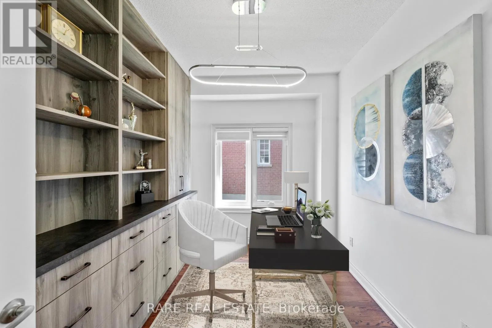 545 HIGHCLIFFE DRIVE