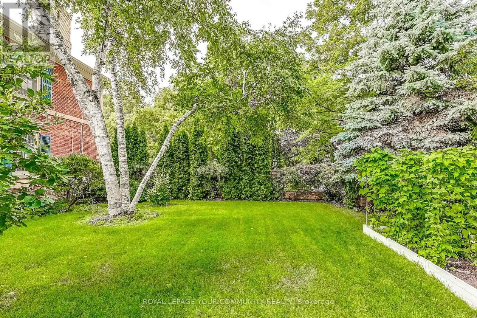 54 CRICKLEWOOD CRESCENT
